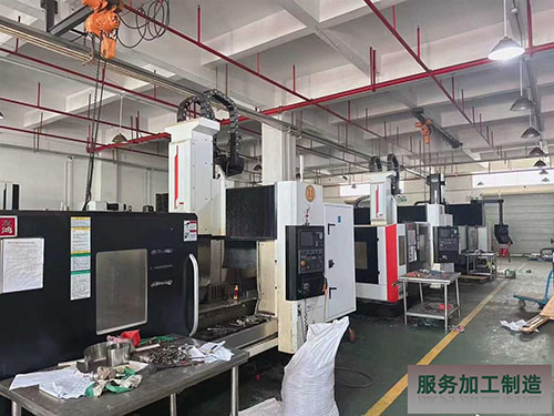 转让工厂3台LM-1613B友鸿小龙门三轴线轨三菱M80系统BT40刀头